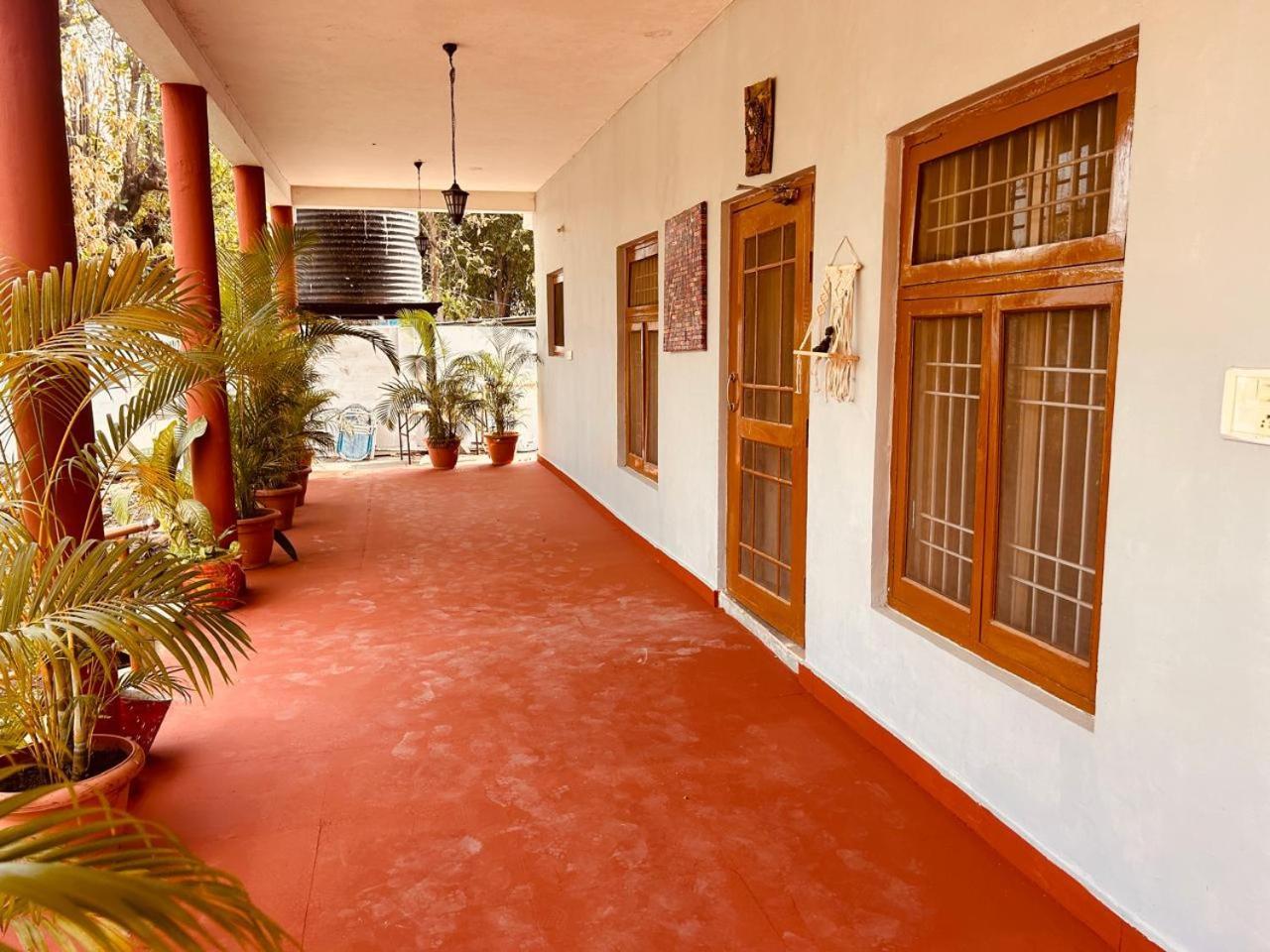 The English Gaon 4 Bhk Bhopal Ngoại thất bức ảnh